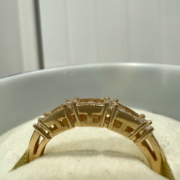 14k gold engagement ring - Picture 13 of 14